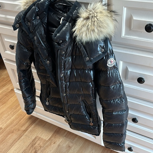 Moncler Black
Armoise Giubotto
Down Jacket - Picture 5 of 13